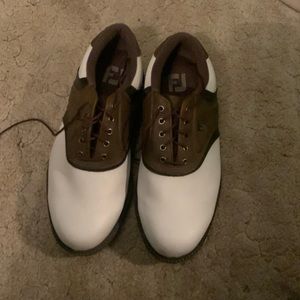 FootJoy traditional men’s Golf Shoes